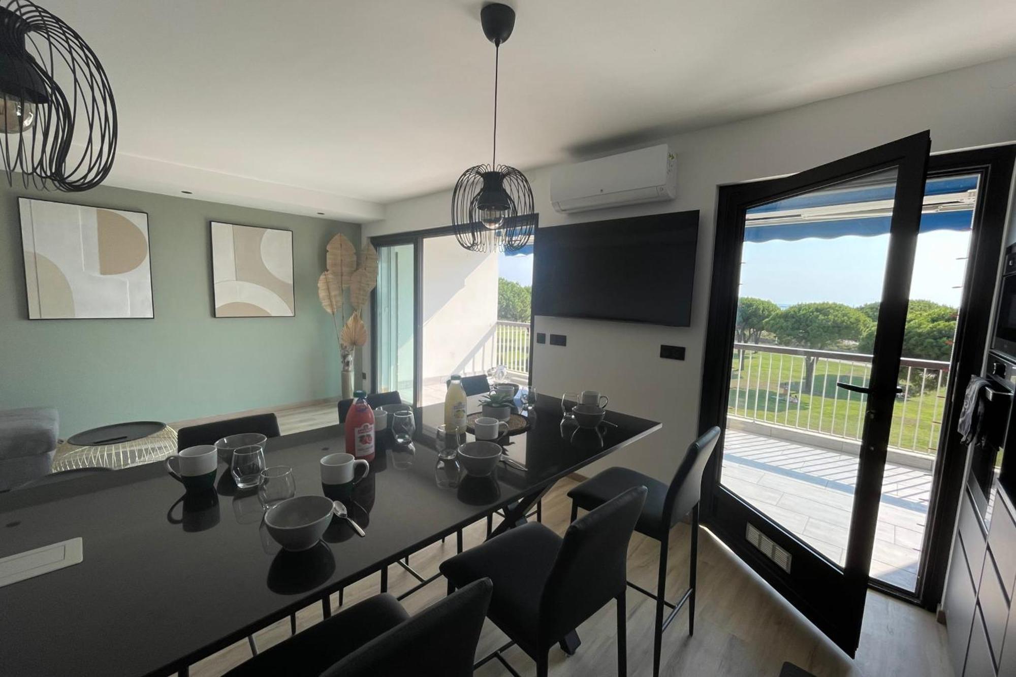 Le Mistral Appartement Standing Avec Vue Mer Exceptionnelle En 1Ere Ligne لو غراو دو روا المظهر الخارجي الصورة