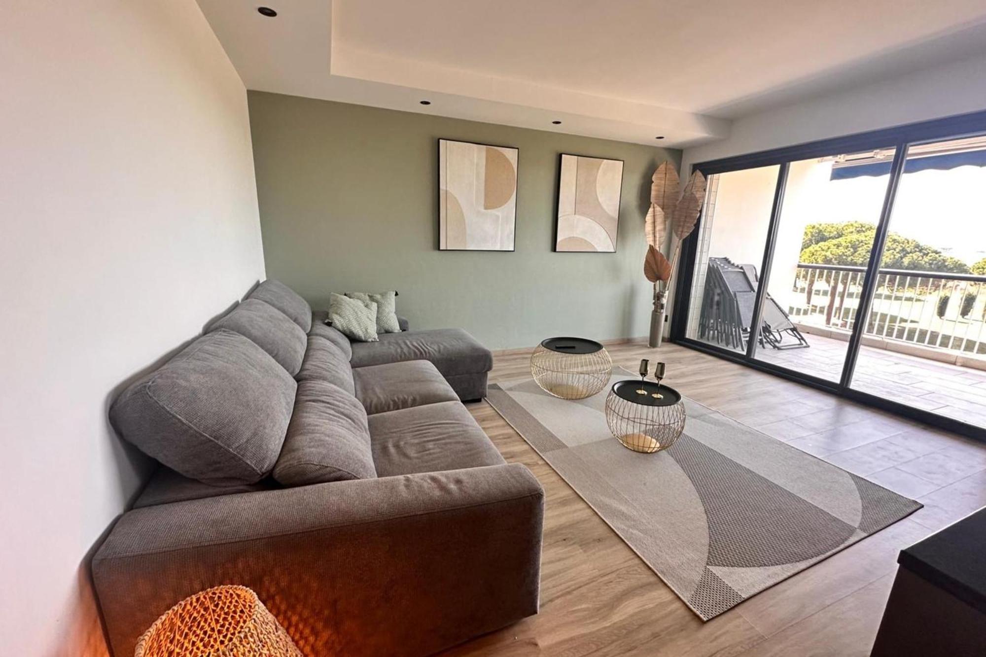 Le Mistral Appartement Standing Avec Vue Mer Exceptionnelle En 1Ere Ligne لو غراو دو روا المظهر الخارجي الصورة