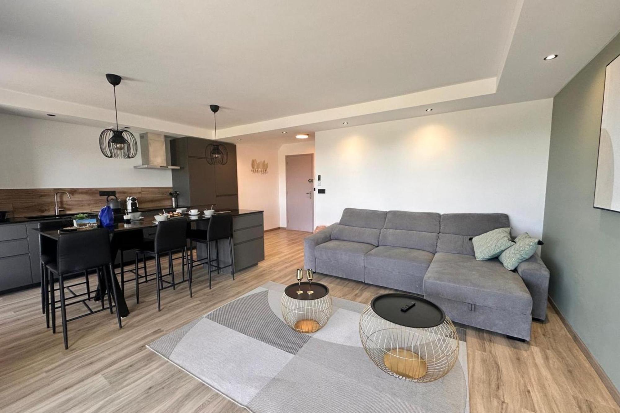 Le Mistral Appartement Standing Avec Vue Mer Exceptionnelle En 1Ere Ligne لو غراو دو روا المظهر الخارجي الصورة